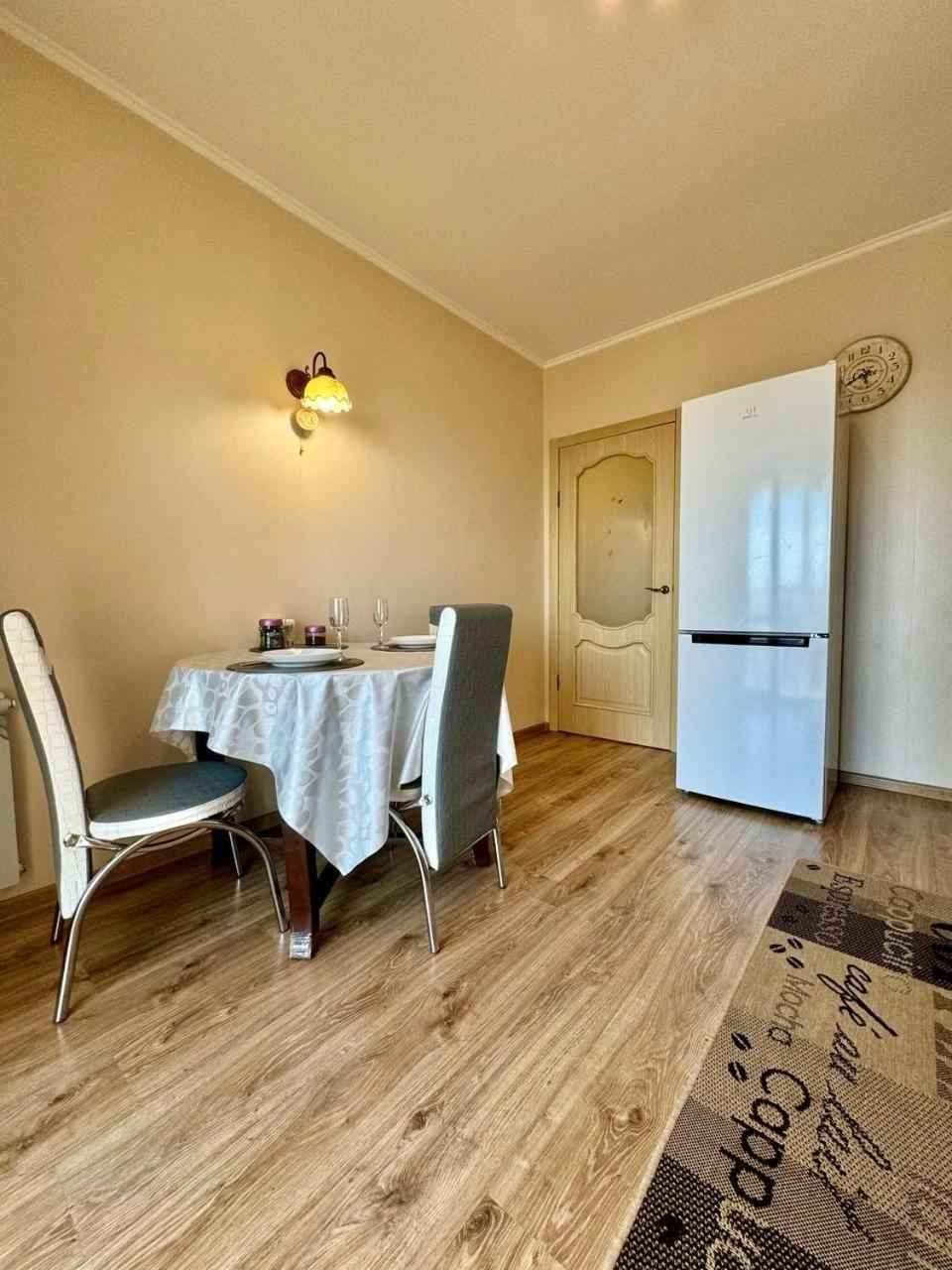 Apartpoltava Новий Будинок, В Самому Центрі 2-Окремі Кімнати, Панорамний Балкон Kültér fotó
